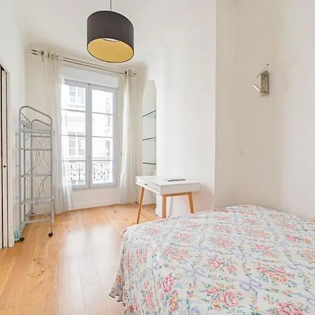 - Monceau/champs-elysées Apartmán